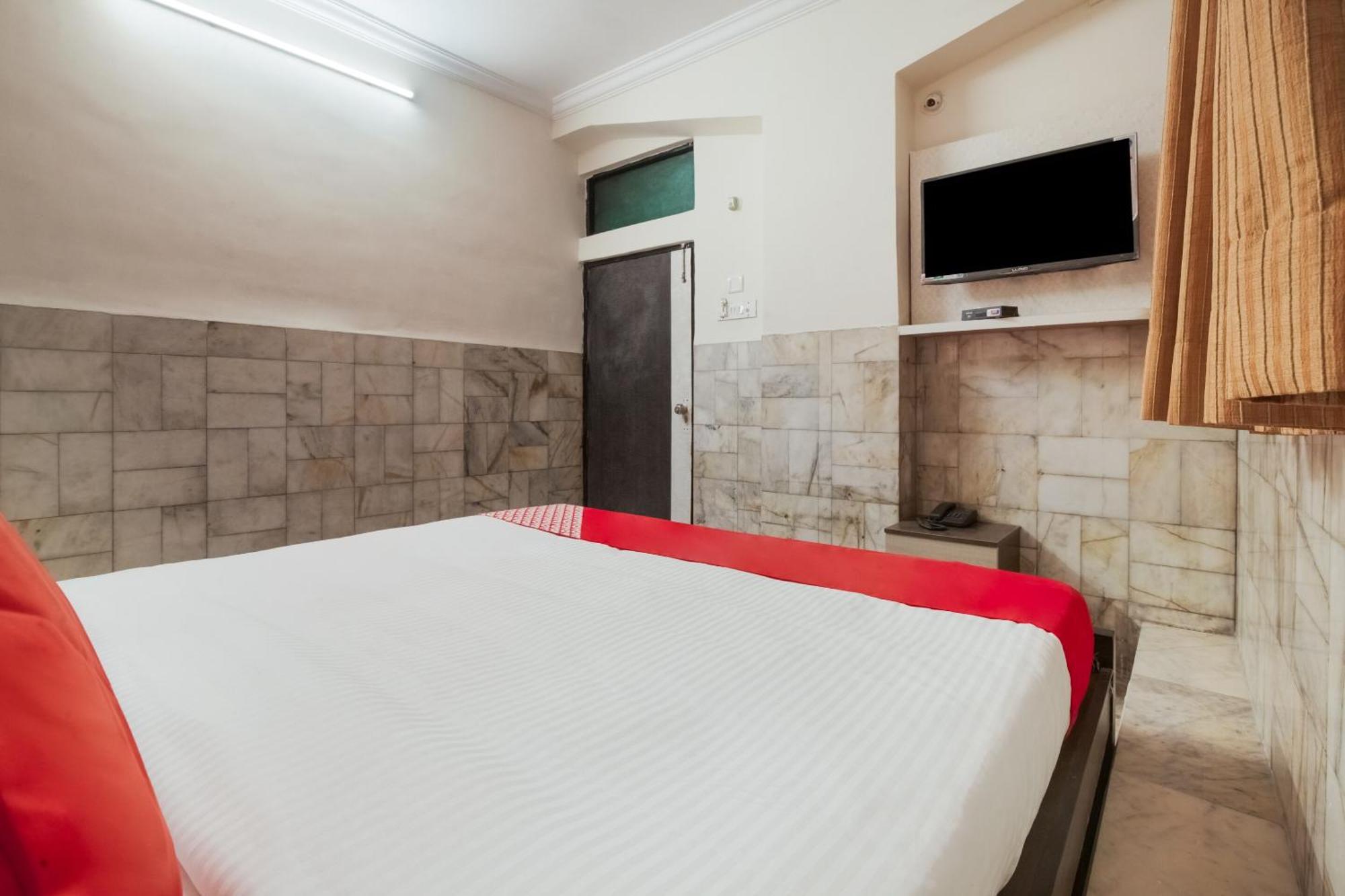 Super Hotel O Holiday Rani Gunj Opp Punjab National Bank Secundurabad Εξωτερικό φωτογραφία